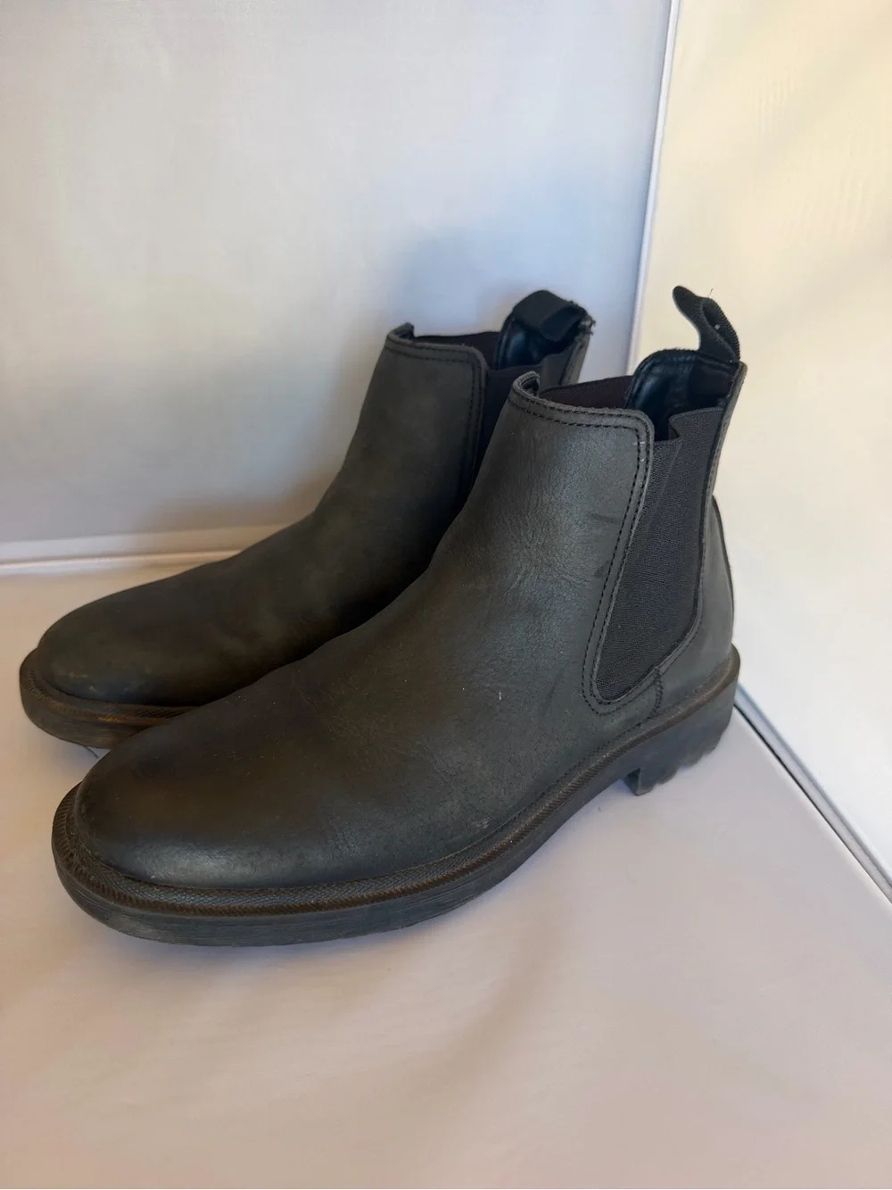 Men's Chelsea Ankle Boots in Black